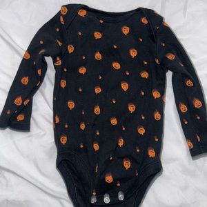 7 piece 3-6 m bodysuits